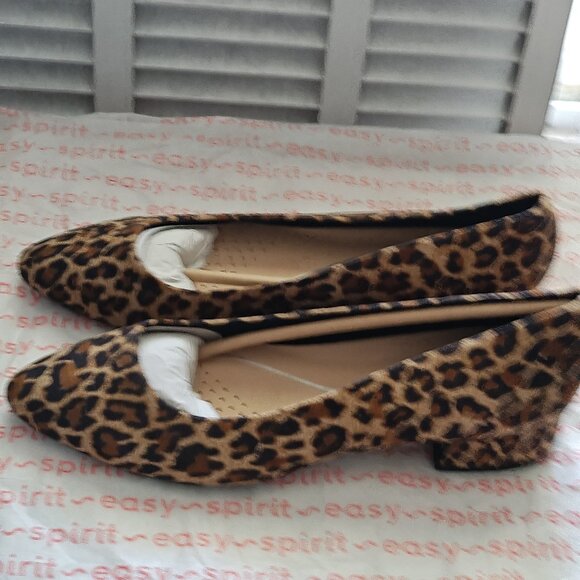 EASY SPIRIT LEOPARD SHOES SIZE 9 1/2 BRAND NEW - Picture 1 of 6